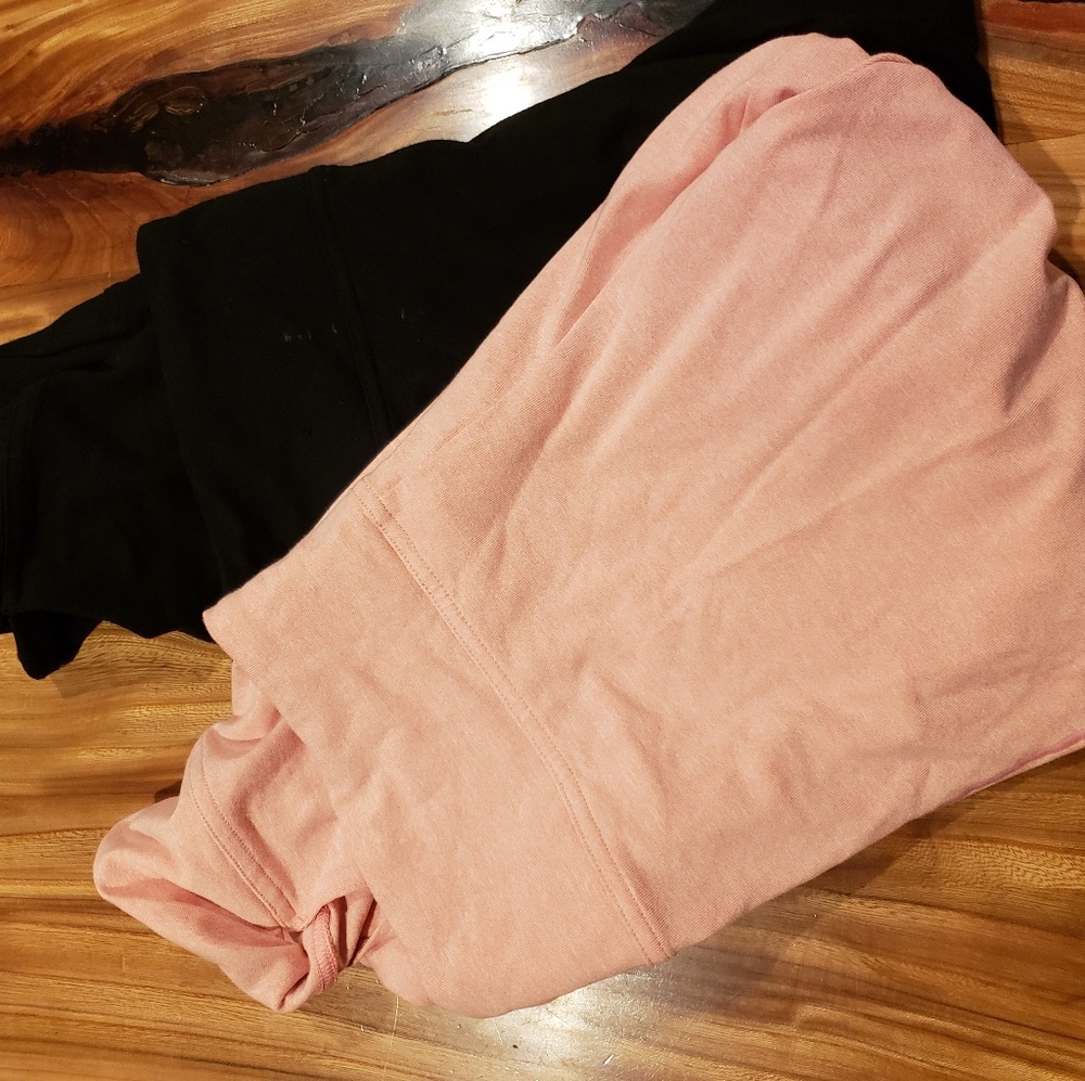 Victoria Sport Capris (Never Been Worn) Large